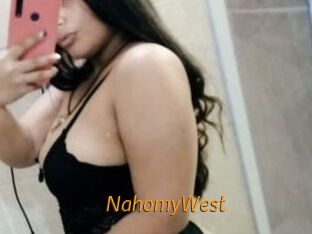 NahomyWest