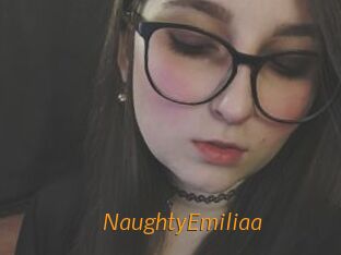 NaughtyEmiliaa