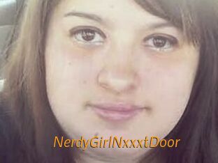 NerdyGirlNxxxtDoor
