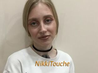 NikkiTouche