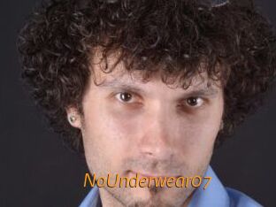 NoUnderwear07