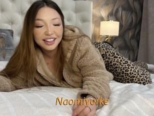 Naomiyorke