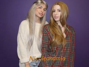 Nicoleandmia