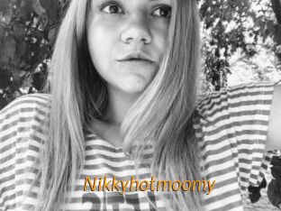 nikkyhotmoomy Porn University