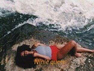 Ninie_queen