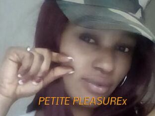 PETITE_PLEASUREx