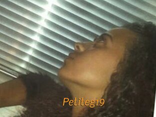 Petiteg19