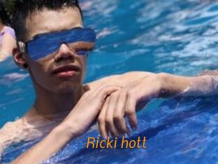 Ricki_hott