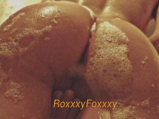 RoxxxyFoxxxy