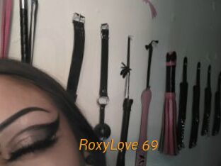 RoxyLove_69