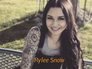 Rylee_Snow