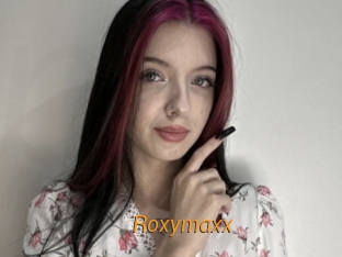 Roxymaxx