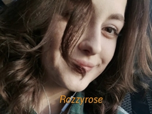 Rozzyrose