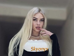 Skyonyx