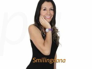 Smilingdana