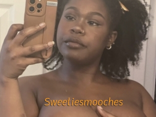 Sweetiesmooches