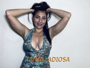 TANIA_LADIOSA