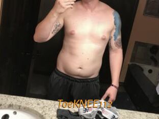 ToeKNEE112