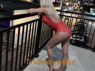 Ticklemepink6969