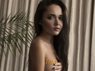 Tnia