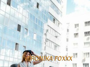 VERONIKA_FOXXX