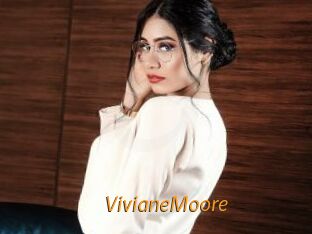 VivianeMoore