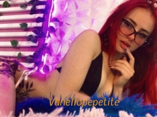 Vanellopepetite