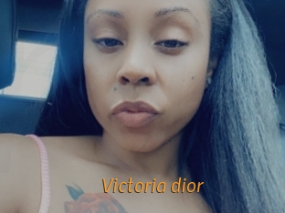 Victoria_dior