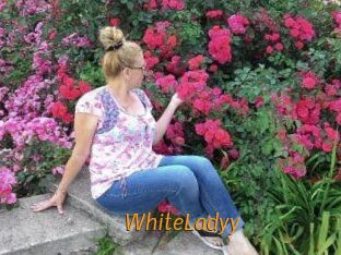 WhiteLadyy