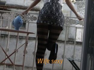 Wife_sexy